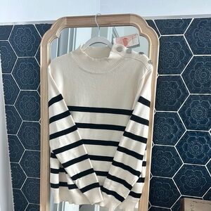 Cream Long Sleeve Fitted Sweatshirt with Ribbed Details